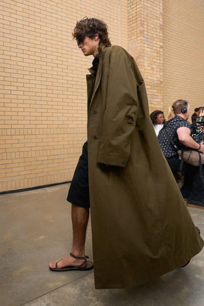 Look 51